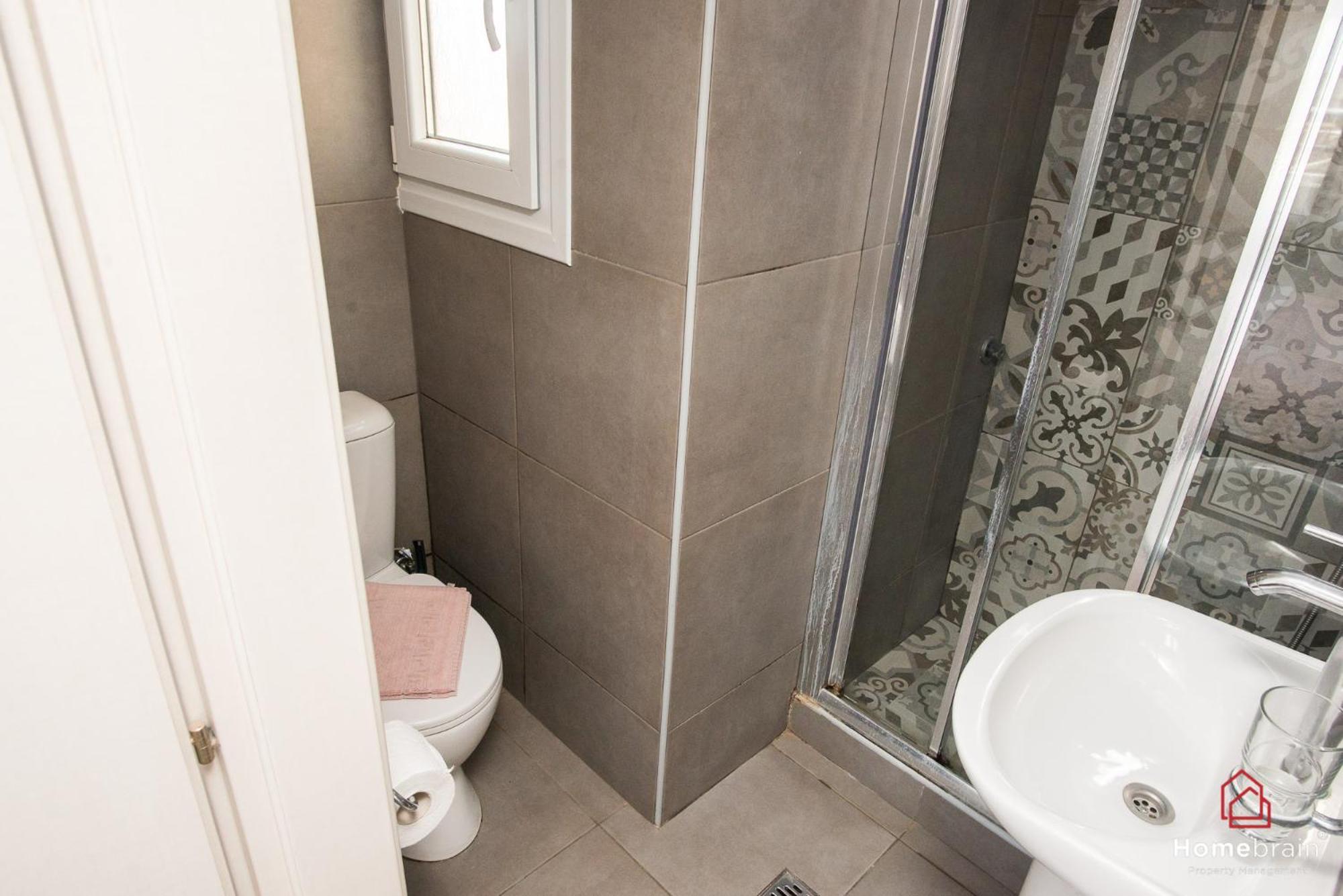 Pomegranade Luxury Apartment, Feels Like Home أليكسانثيربوليس المظهر الخارجي الصورة
