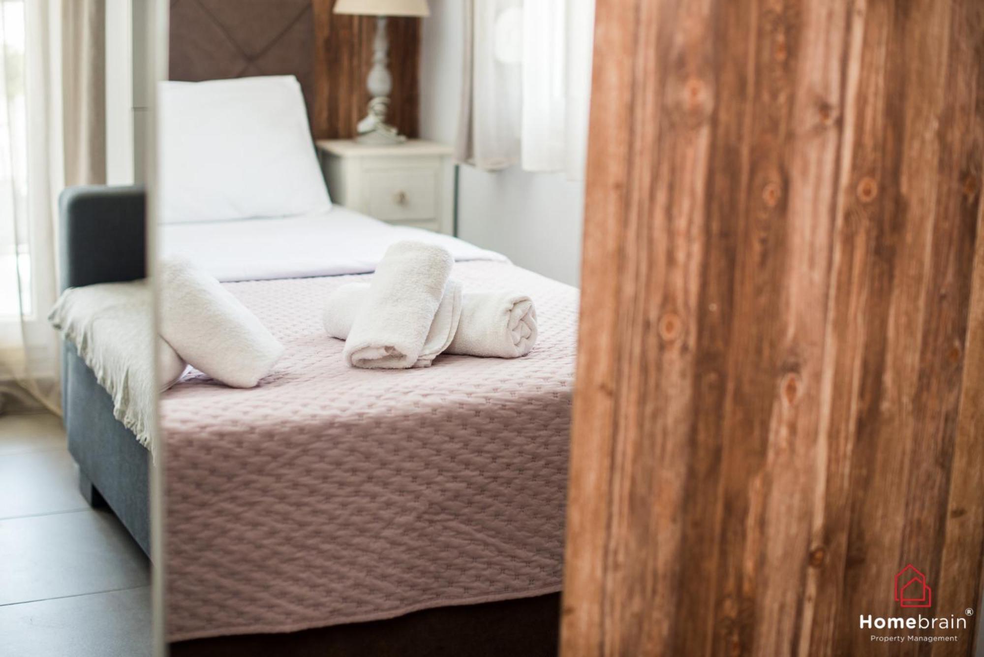 Pomegranade Luxury Apartment, Feels Like Home أليكسانثيربوليس المظهر الخارجي الصورة