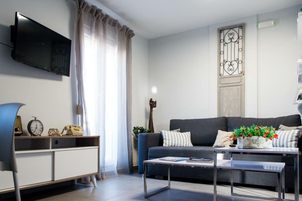 Pomegranade Luxury Apartment, Feels Like Home أليكسانثيربوليس المظهر الخارجي الصورة